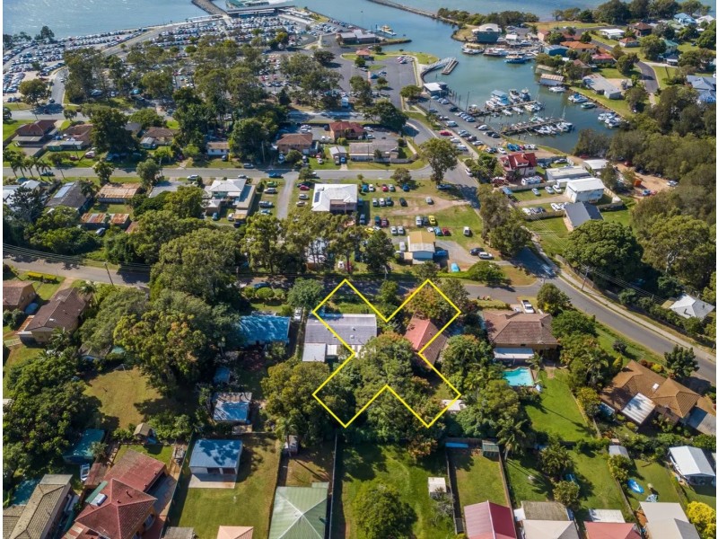 97-99 Hamilton Street, Redland Bay QLD 4165
