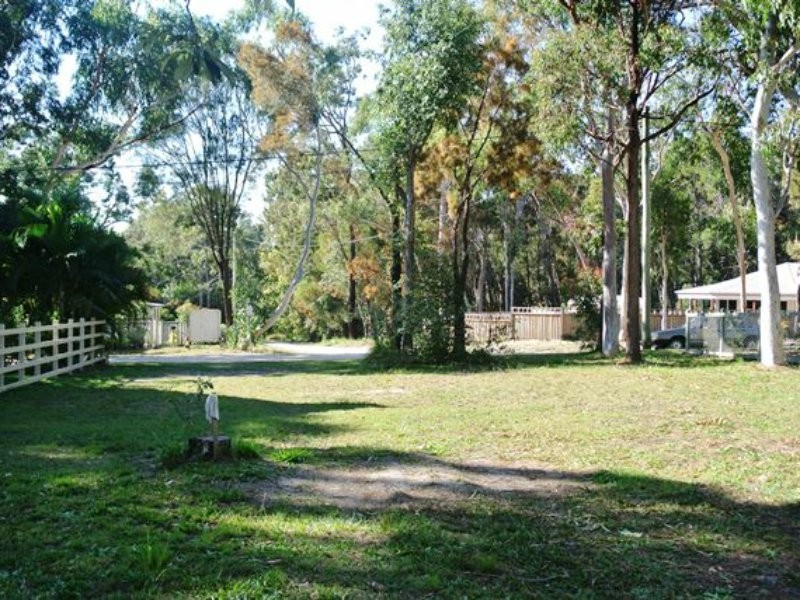 22 Orana Street, Macleay Island QLD 4184