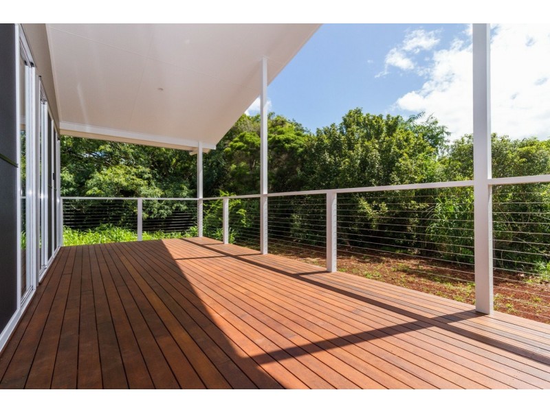 59 Western Road, Macleay Island QLD 4184