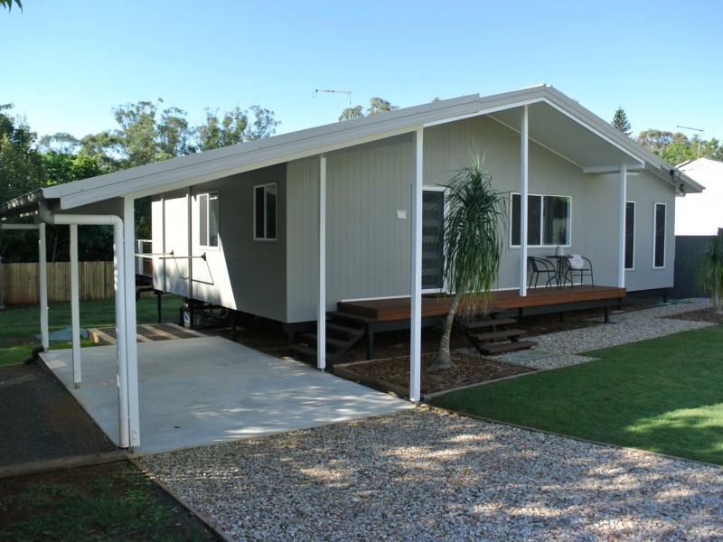 59 Western Road, Macleay Island QLD 4184