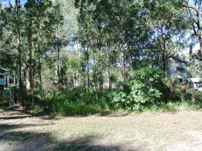 12 Brolga Street, Macleay Island QLD 4184