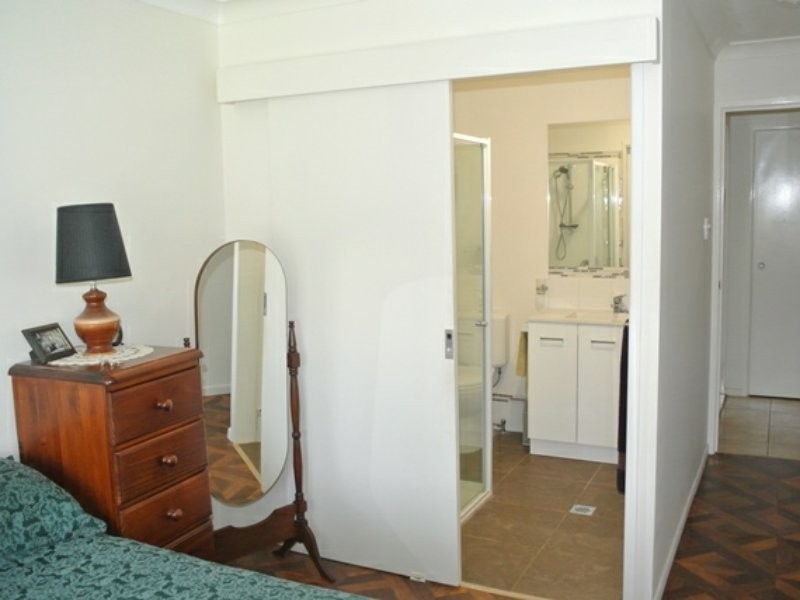 6 Betty Street, Macleay Island QLD 4184