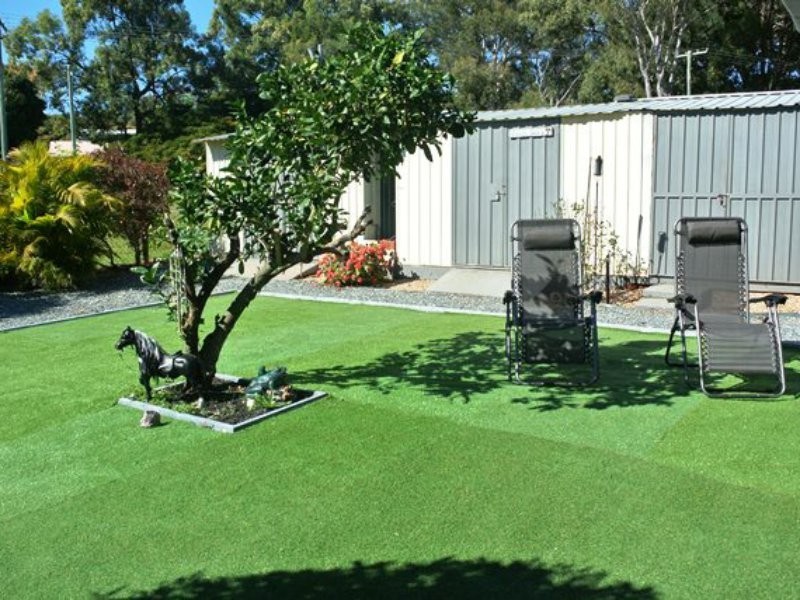 6 Betty Street, Macleay Island QLD 4184