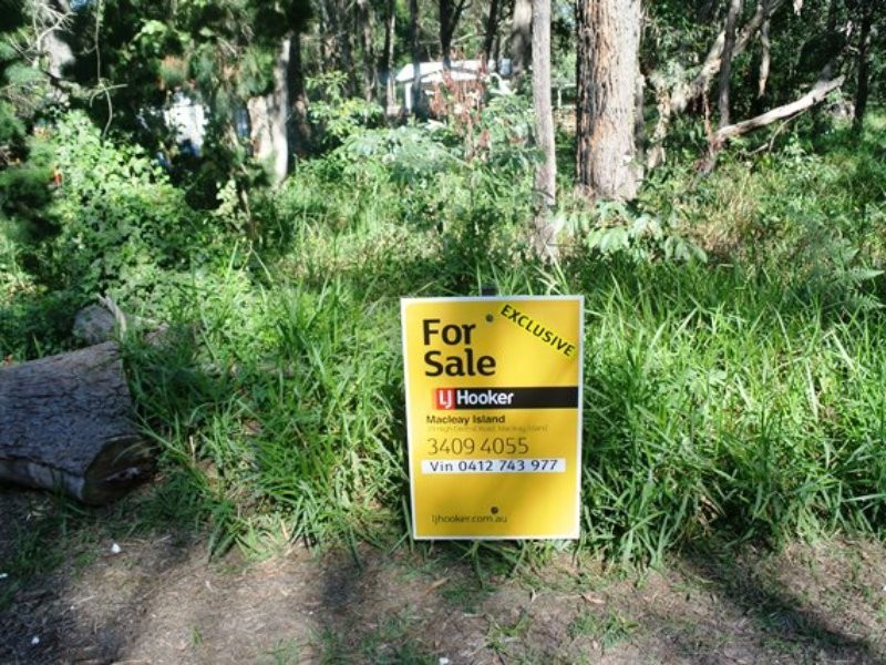 26 Tingara Street, Macleay Island QLD 4184