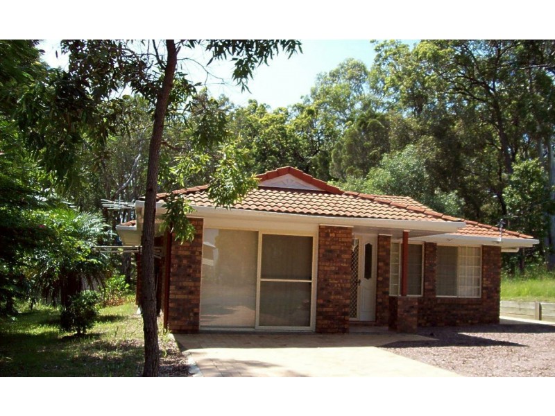 40 Coondooroopa Drive, Macleay Island QLD 4184