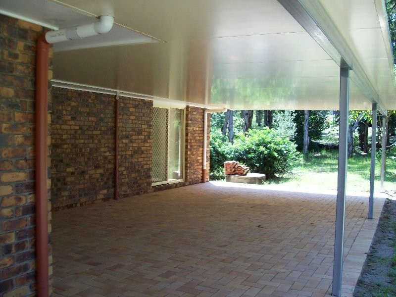 40 Coondooroopa Drive, Macleay Island QLD 4184