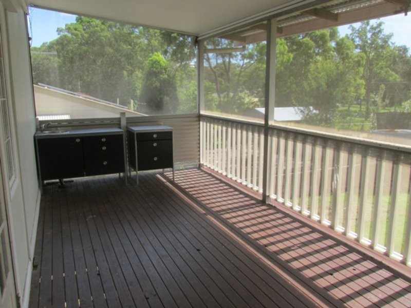 39 Kardinia Street, Macleay Island QLD 4184
