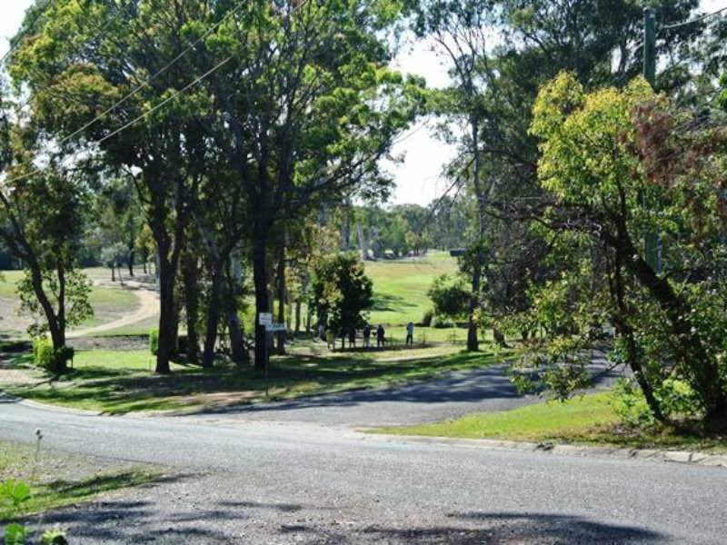 2 Granadilla Street, Macleay Island QLD 4184