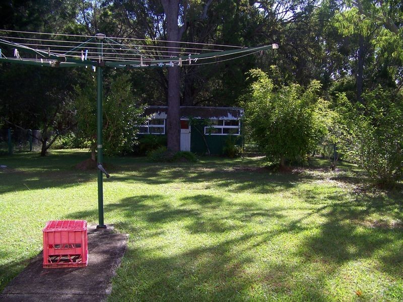 7 Ilya Street, Macleay Island QLD 4184