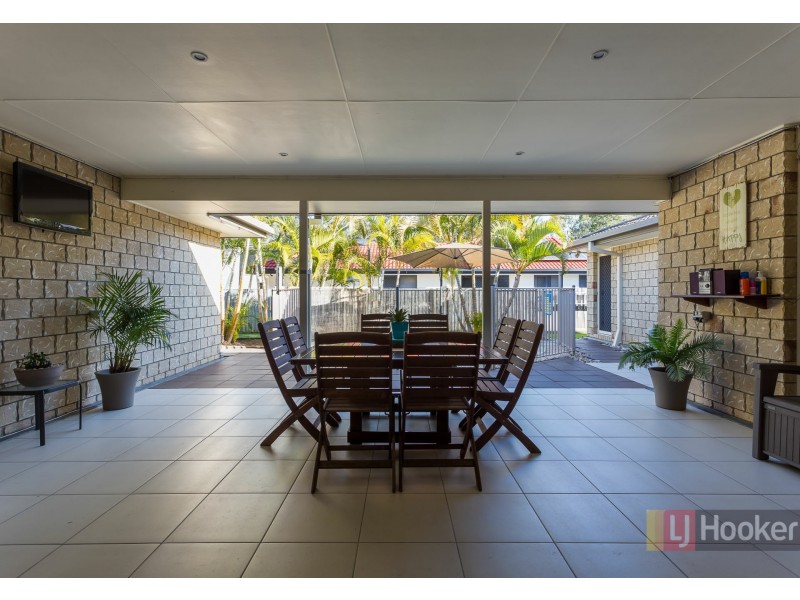 24 Seabrae Drive, Redland Bay QLD 4165