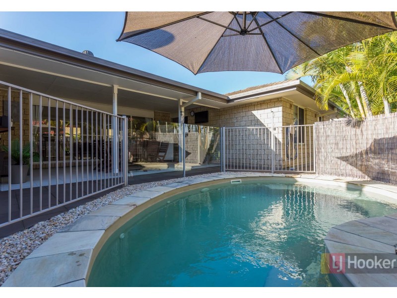 24 Seabrae Drive, Redland Bay QLD 4165