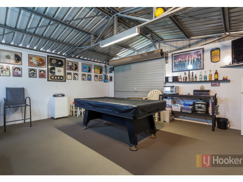 24 Seabrae Drive, Redland Bay QLD 4165