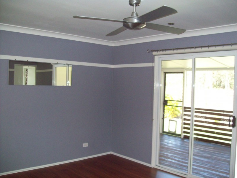 26 Rhodes Street, Macleay Island QLD 4184