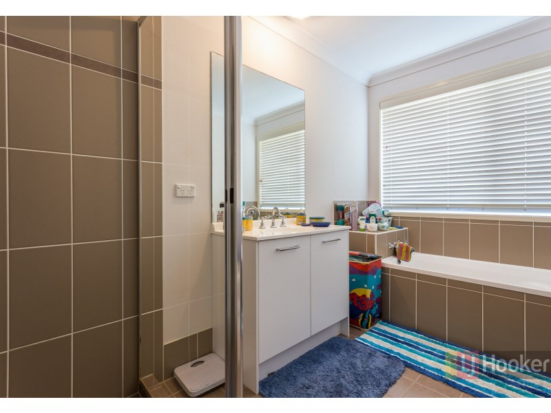 1 Elysian Street, Victoria Point QLD 4165