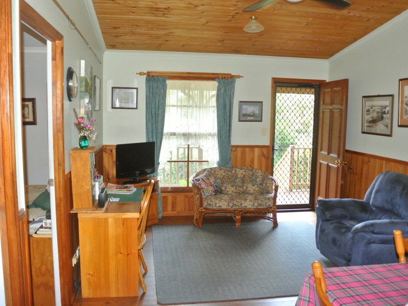 56 Pier Haven, Lamb Island QLD 4184