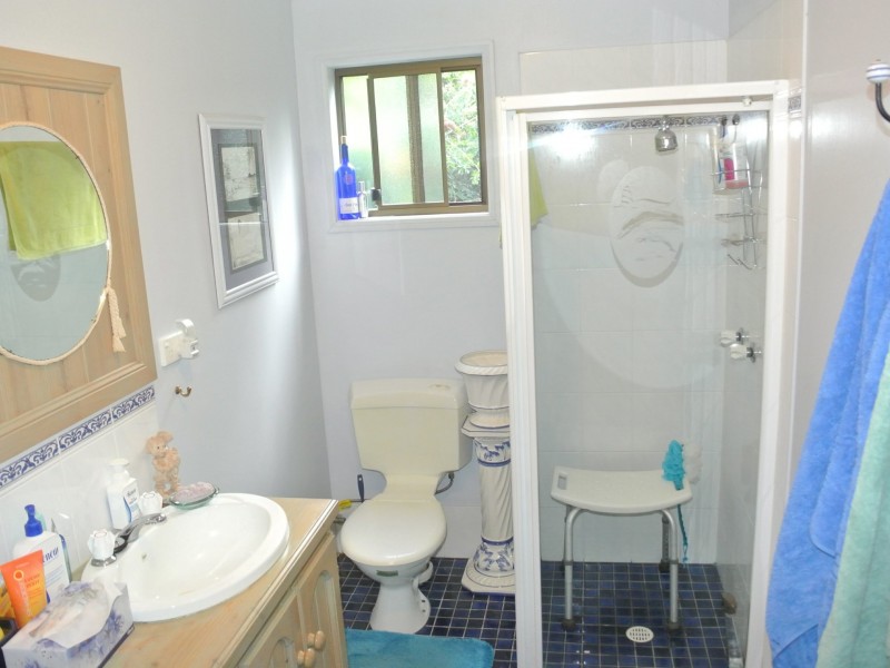 56 Pier Haven, Lamb Island QLD 4184