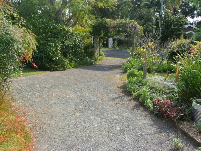 56 Pier Haven, Lamb Island QLD 4184