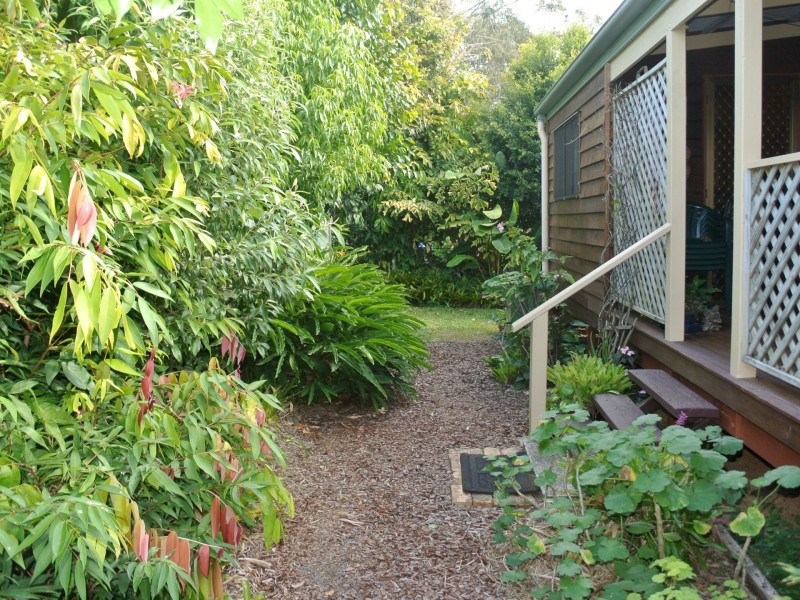 56 Pier Haven, Lamb Island QLD 4184