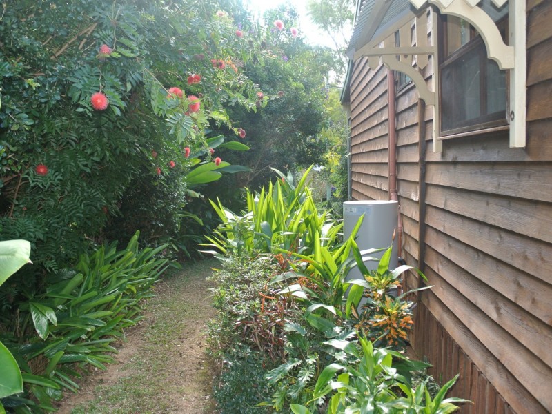 56 Pier Haven, Lamb Island QLD 4184