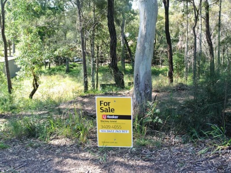 21 Beelong Street, Macleay Island QLD 4184