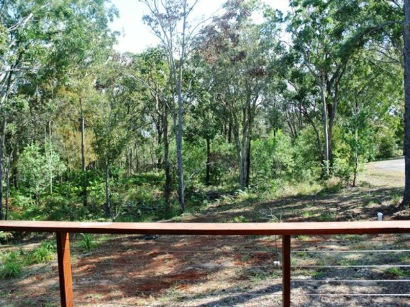 21 Alexander Street, Macleay Island QLD 4184