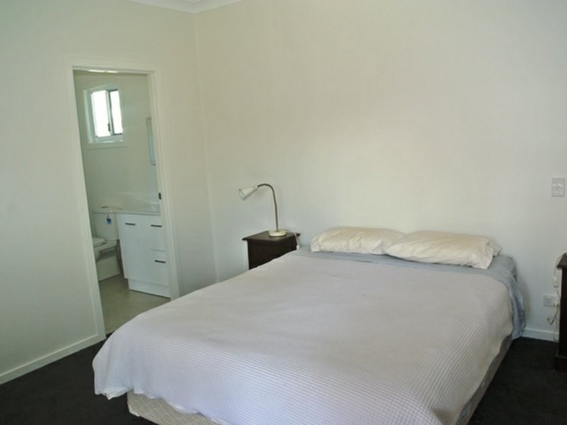 21 Alexander Street, Macleay Island QLD 4184