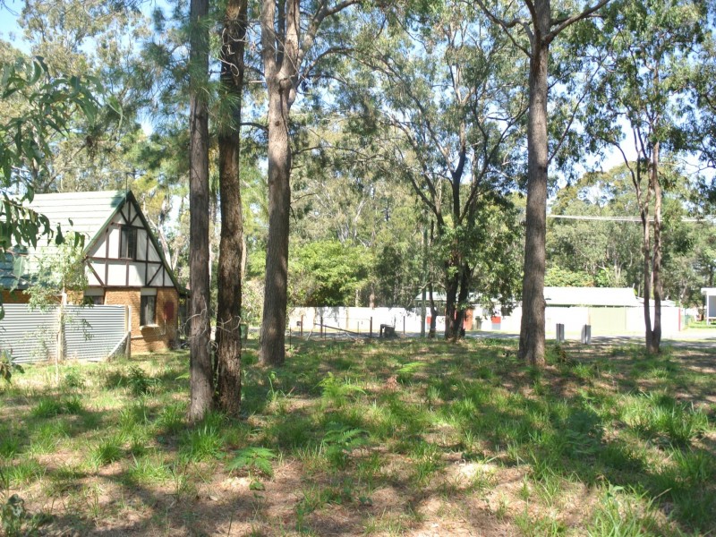 38 Nugent Street, Macleay Island QLD 4184