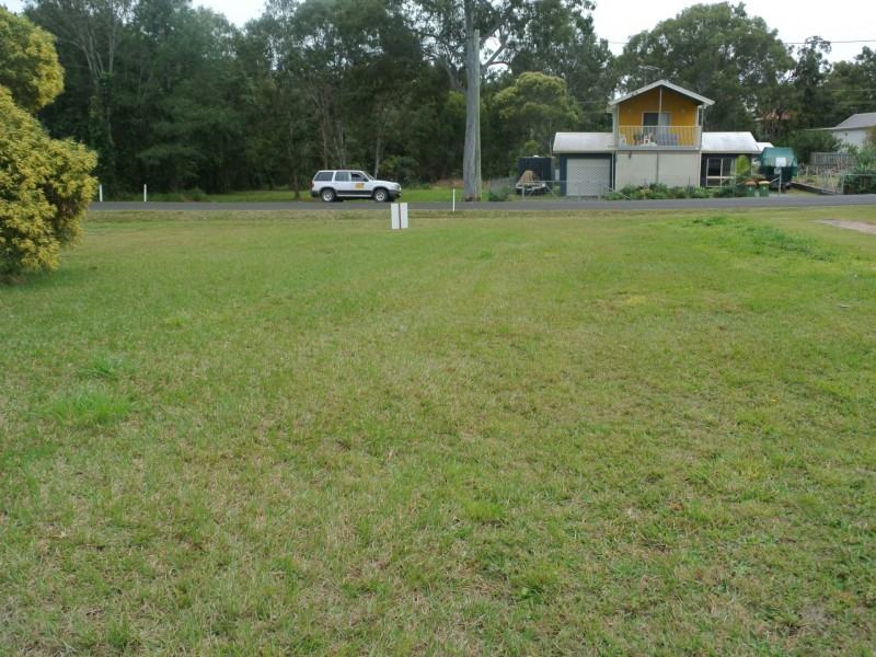 60 Scotts Road, Macleay Island QLD 4184