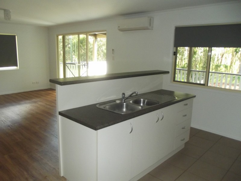 5 Piccaninny Street, Macleay Island QLD 4184