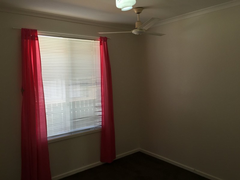 105 Torquay Road, Redland Bay QLD 4165