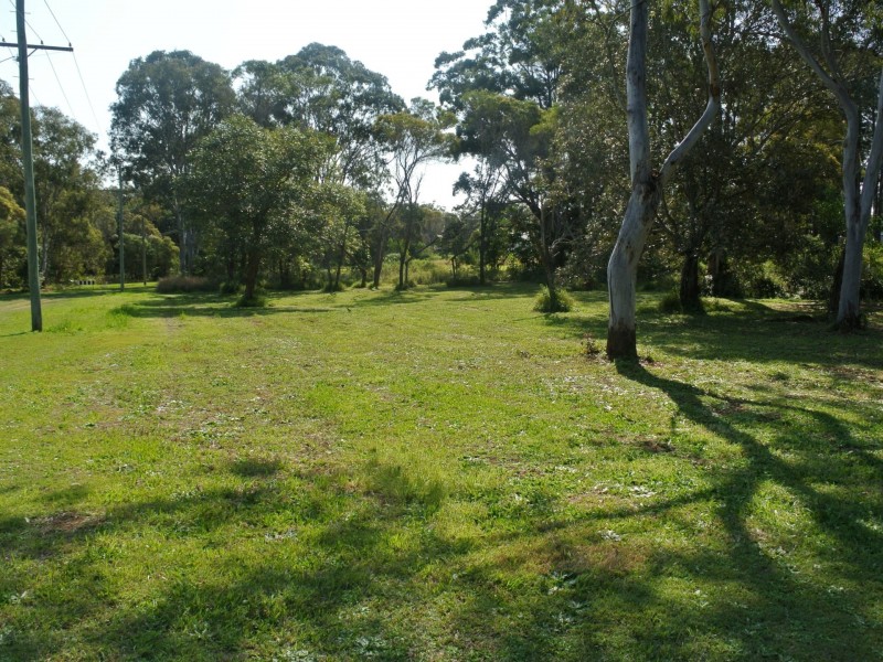 17 Frenchem Terrace, Macleay Island QLD 4184