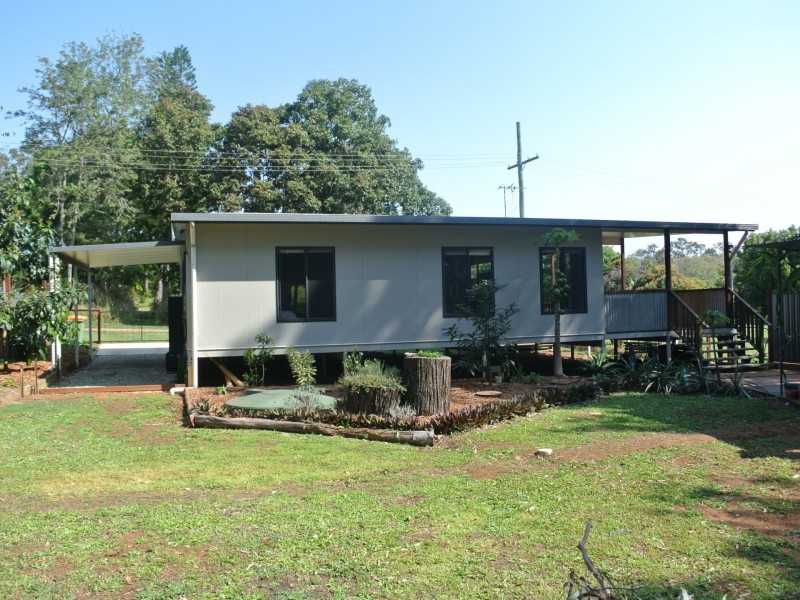 17 Frenchem Terrace, Macleay Island QLD 4184