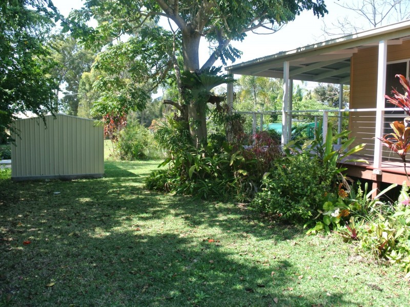 34 Mango Crescent, Macleay Island QLD 4184