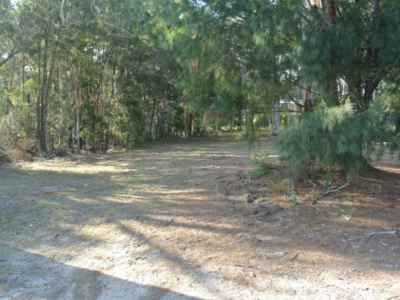 15 Barramundi Street, Macleay Island QLD 4184