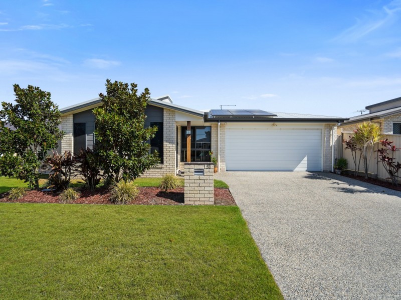 51 Lancaster Circuit, Redland Bay QLD 4165