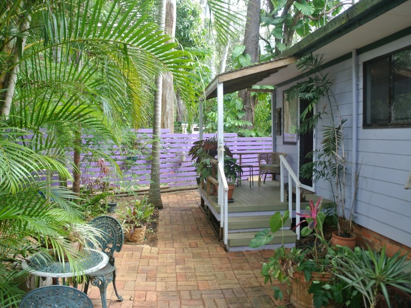 94 Timothy Street, Macleay Island QLD 4184