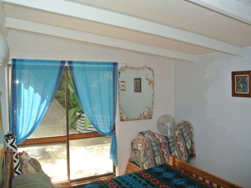 94 Timothy Street, Macleay Island QLD 4184