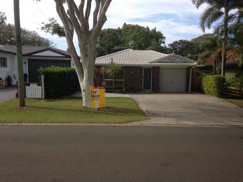 42 Broadwater Terrace, Redland Bay QLD 4165
