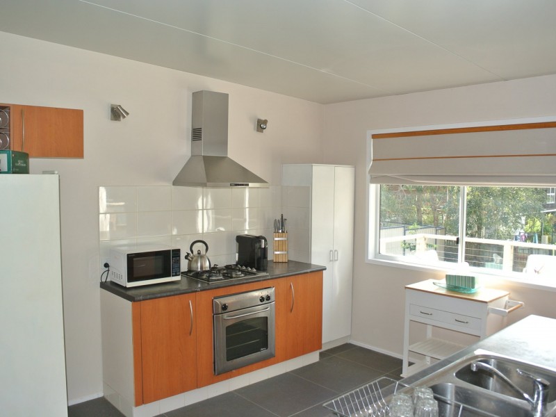 47 Scotts Road, Macleay Island QLD 4184