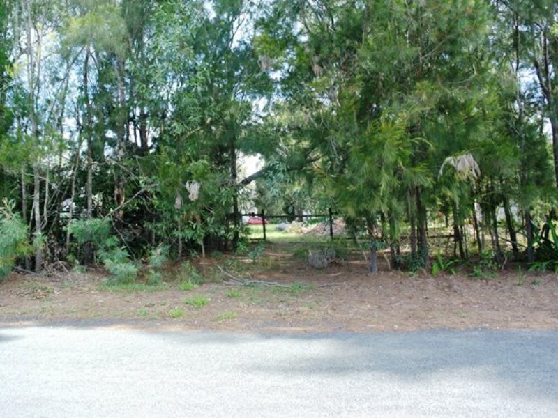 30 Eastbourne Terrace, Macleay Island QLD 4184