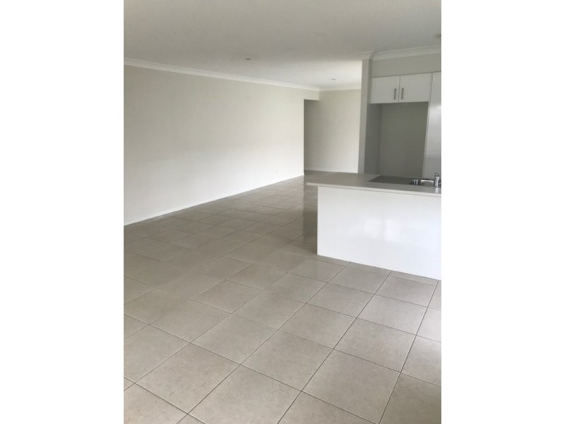 9 Maud Street, Bannockburn QLD 4207
