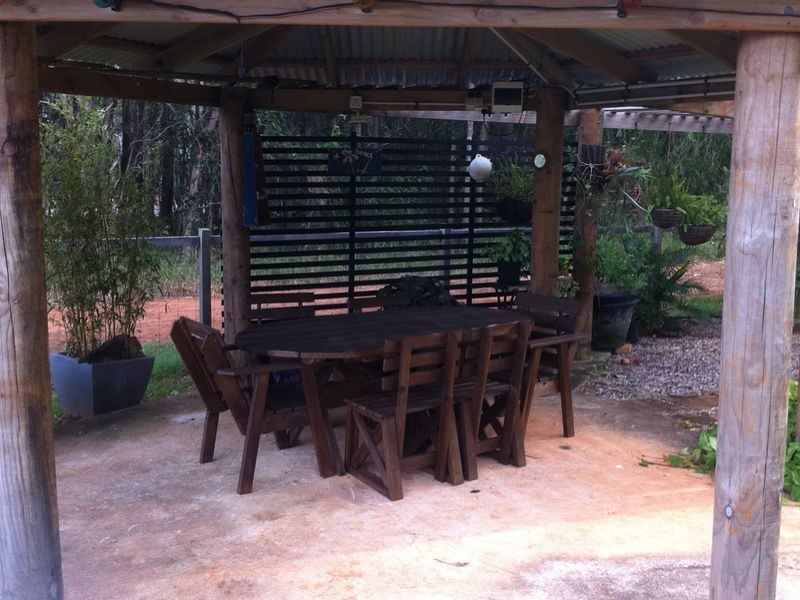 46 Western Rd, Macleay Island QLD 4184