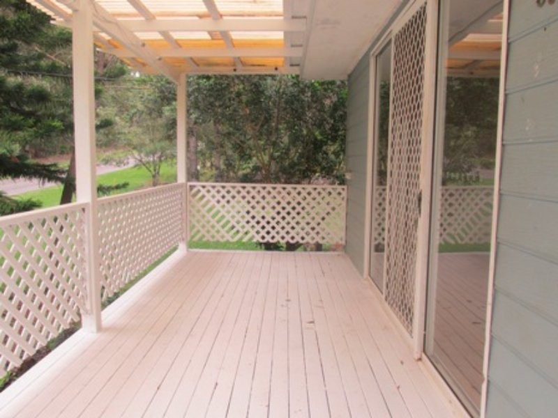 80 High Central Road, Macleay Island QLD 4184