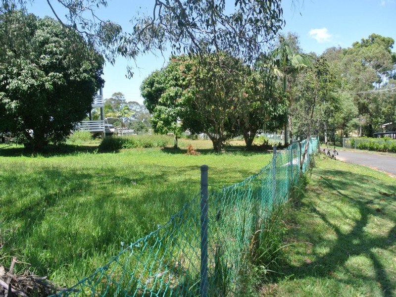 60-62 Pier Haven, Lamb Island QLD 4184