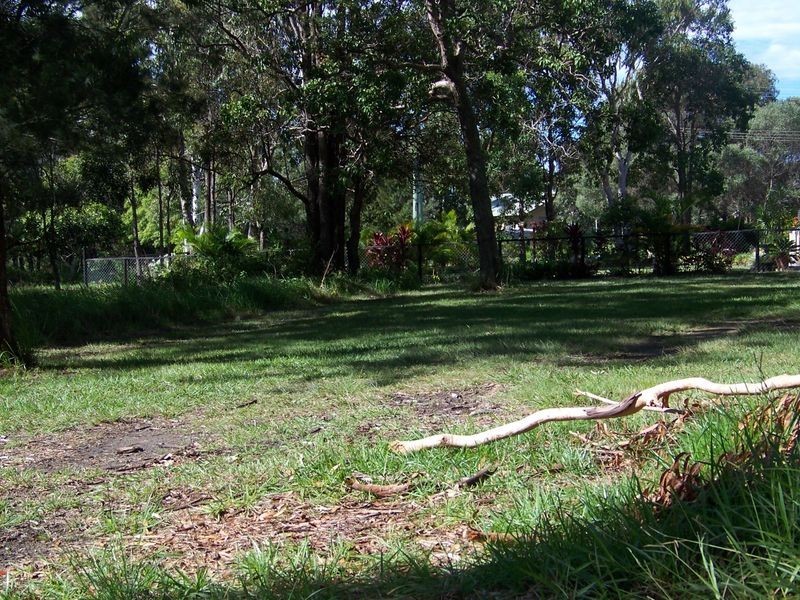 52 Cooee, Macleay Island QLD 4184
