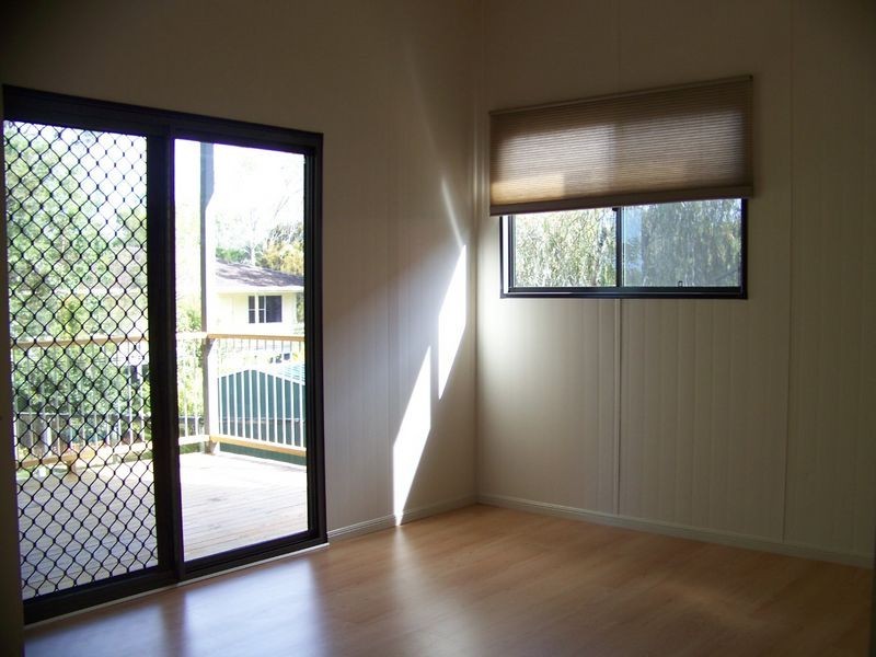 6 Alistair, Macleay Island QLD 4184