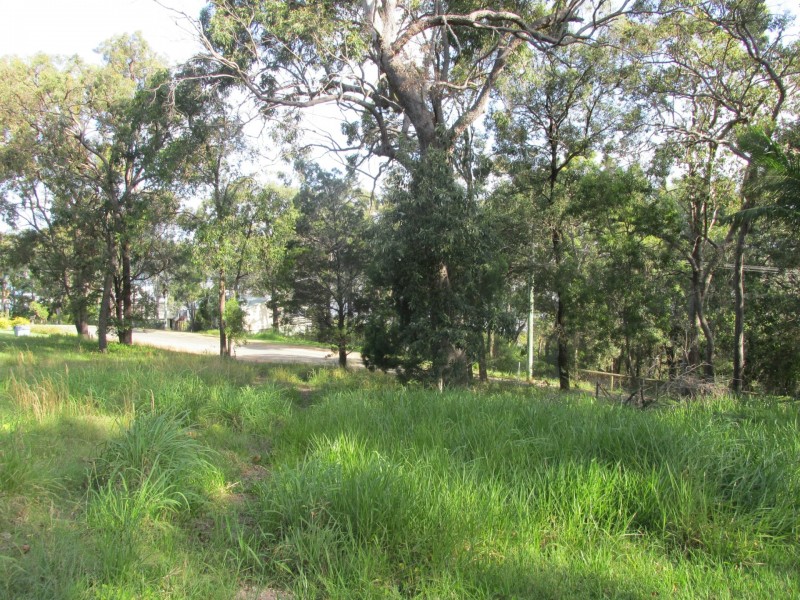 74 Beelong Street, Macleay Island QLD 4184