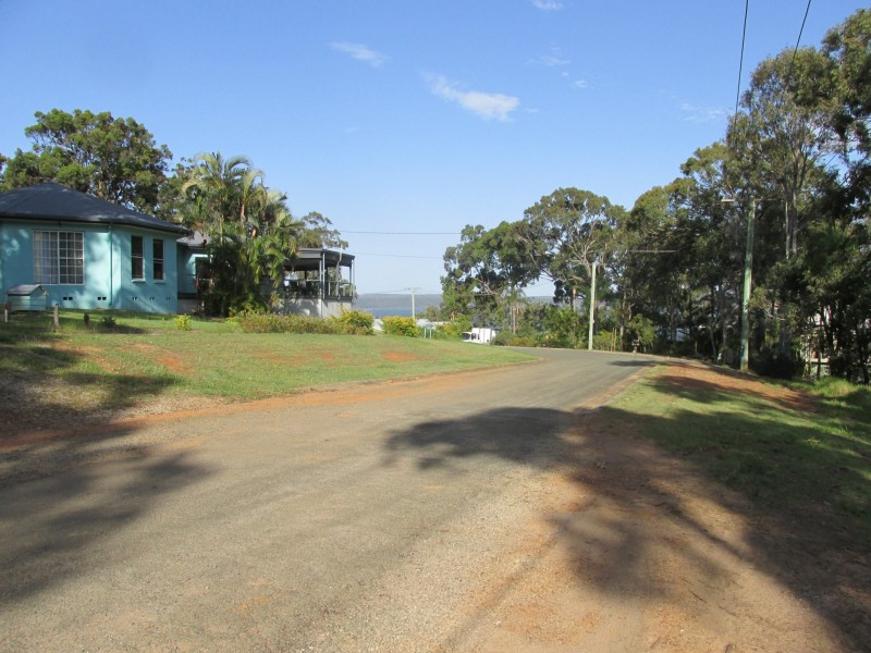 74 Beelong Street, Macleay Island QLD 4184