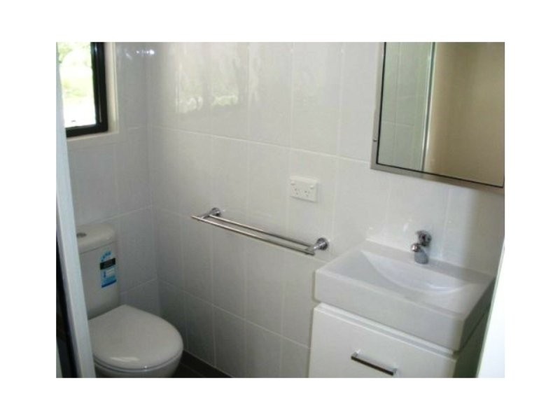 54 Coast Road, Macleay Island QLD 4184