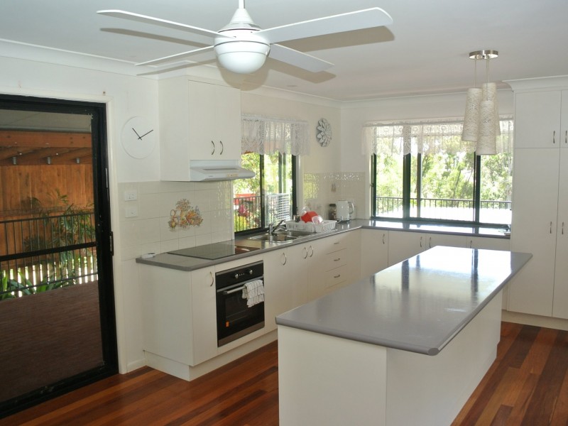 43 Timothy Street, Macleay Island QLD 4184